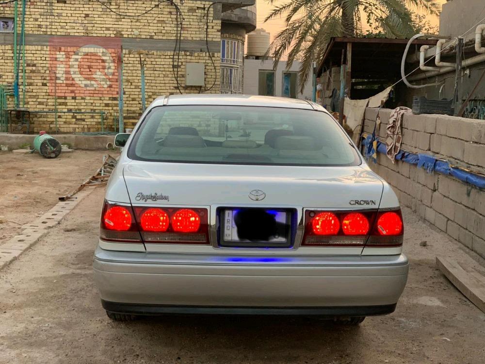 تويوتا كراون